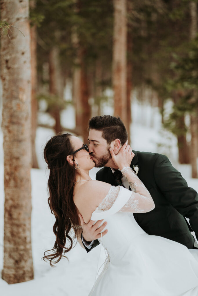 Rocky Mountain National Park winter wedding