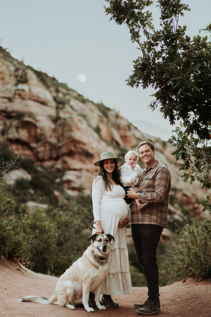 Outdoor maternity session in Roxborough Colorado